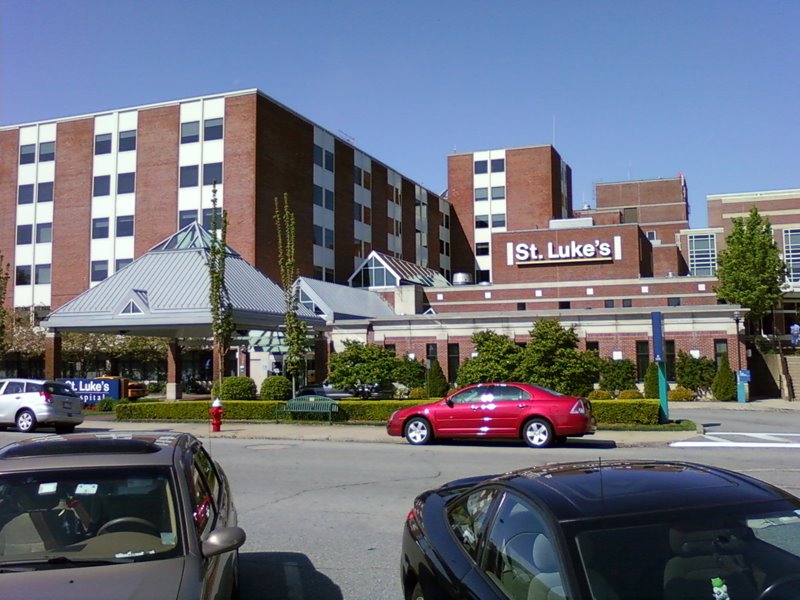 Saint Lukes Hospital, Нью-Бедфорд
