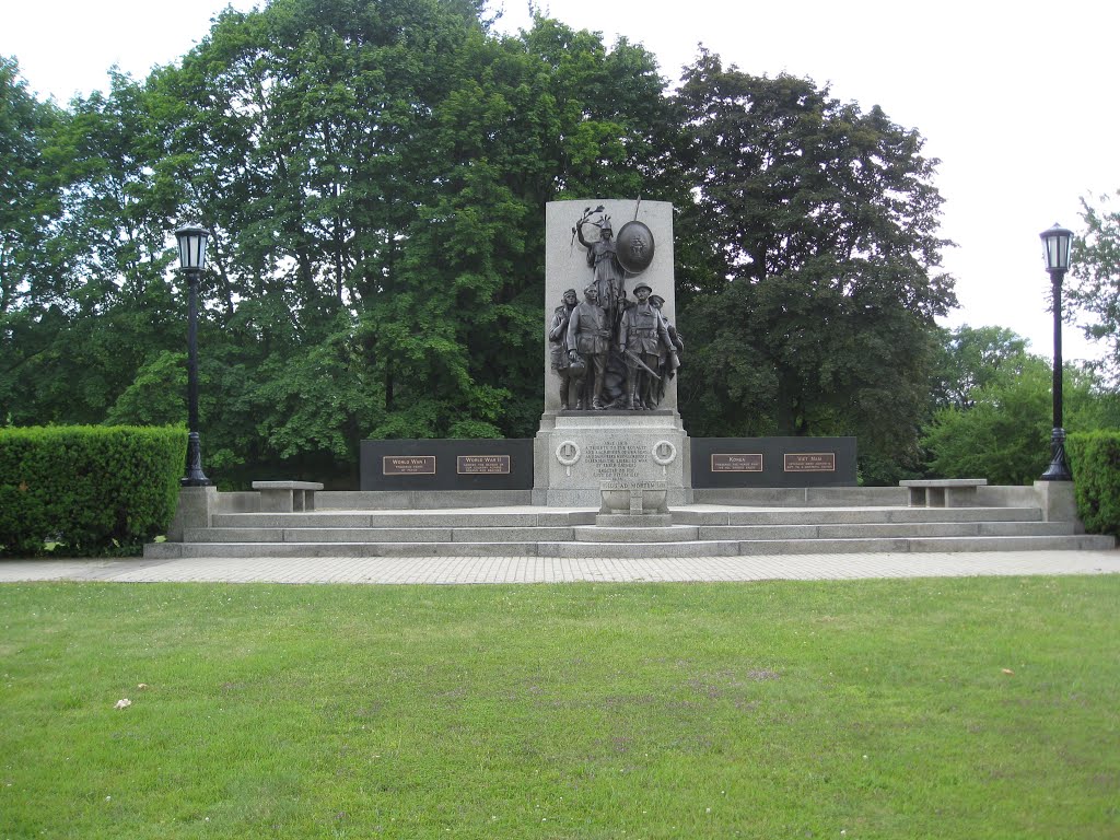 War Memorial, Pittsfield, MA, Питтсфилд