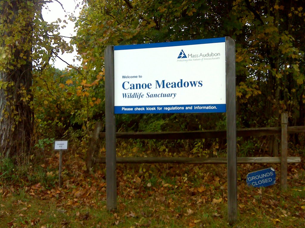 signage – Canoe Meadows Wildlife Sanctuary, Питтсфилд