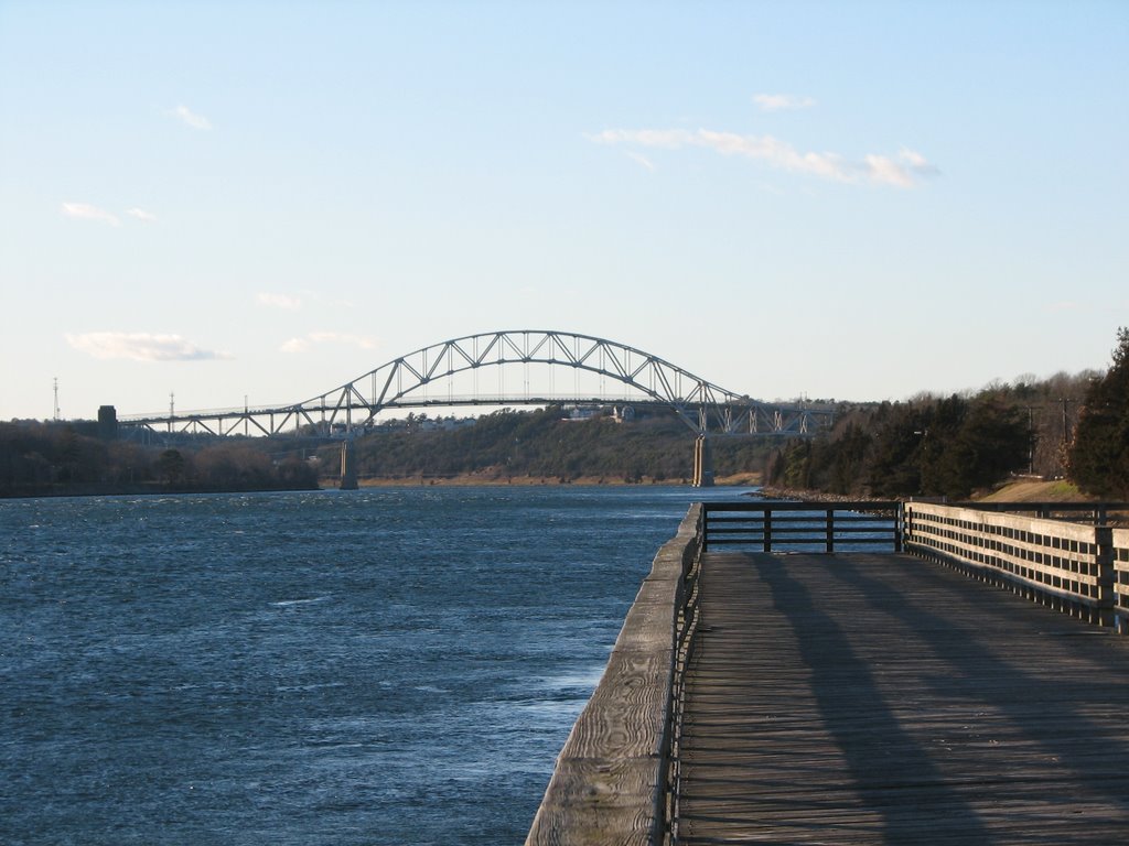 Sagamore Bridge from 	 Scusset Beach State Reservation, Сагамор