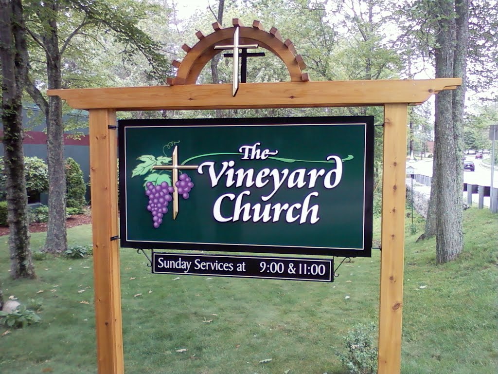Vineyard Church of Hopkinton, Сандвич