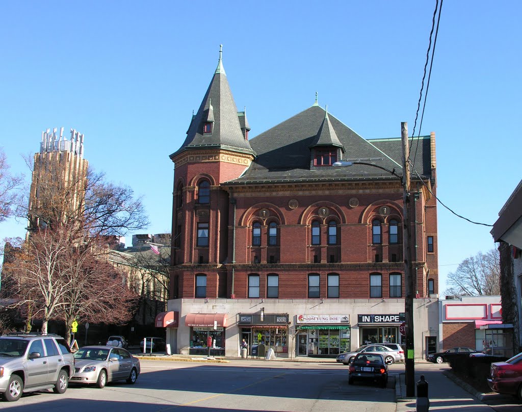 Newtonville Masonic Building, built 1896, Victorian Renaissance style, Уотертаун