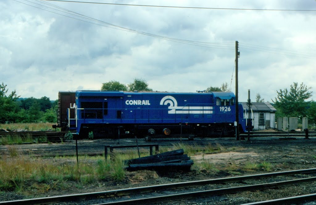 Conrail GE B23-7 No. 1926 at Framingham, MA, Фрамингам