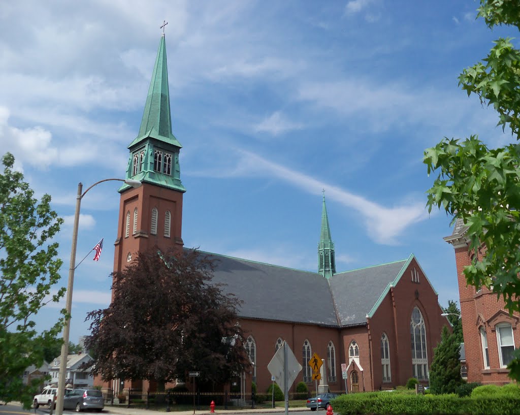 St. Jerome Catholic Church, Холиок