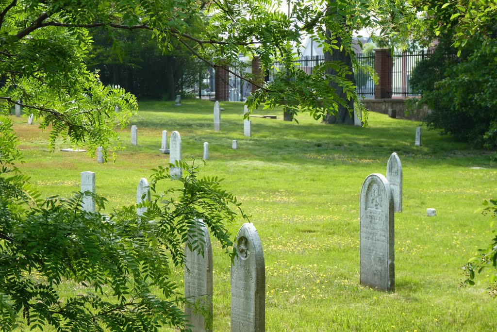Old Burial Ground | The Bennington Street Cemetery in East Boston, Челси