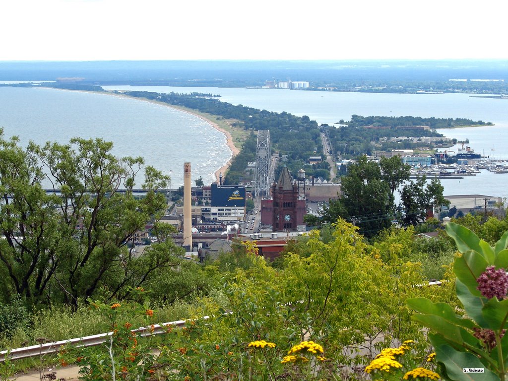 Minnesota Point from Copper Top church  2009, Дулут