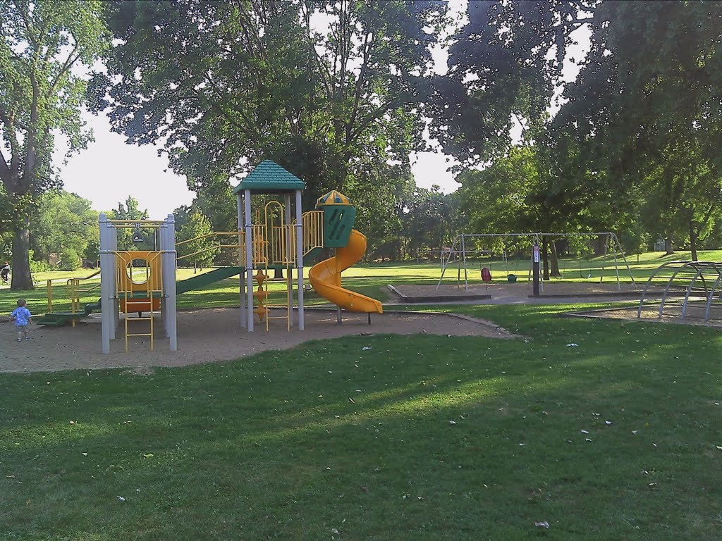 Cooke Park Playground, Рочестер