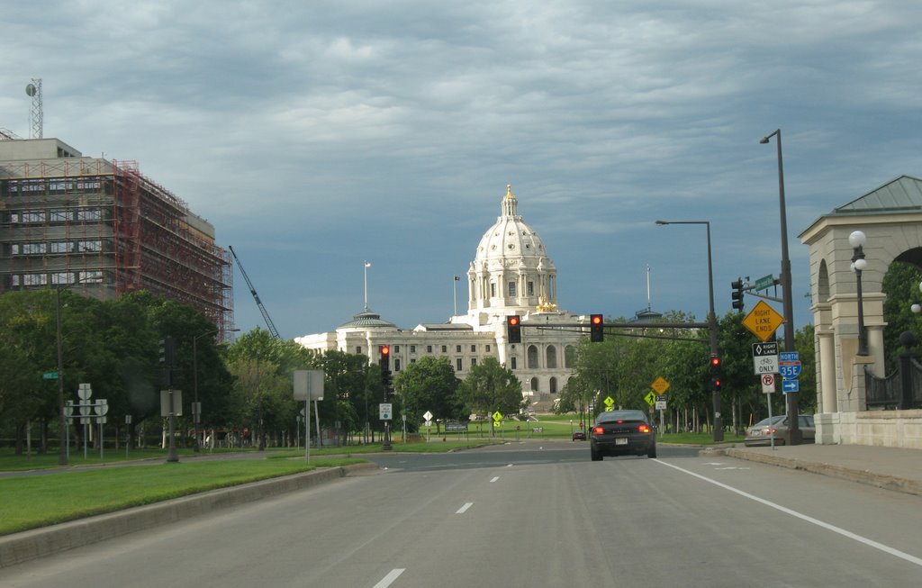 Lit-up Minnesota Capitol, Сант-Пол