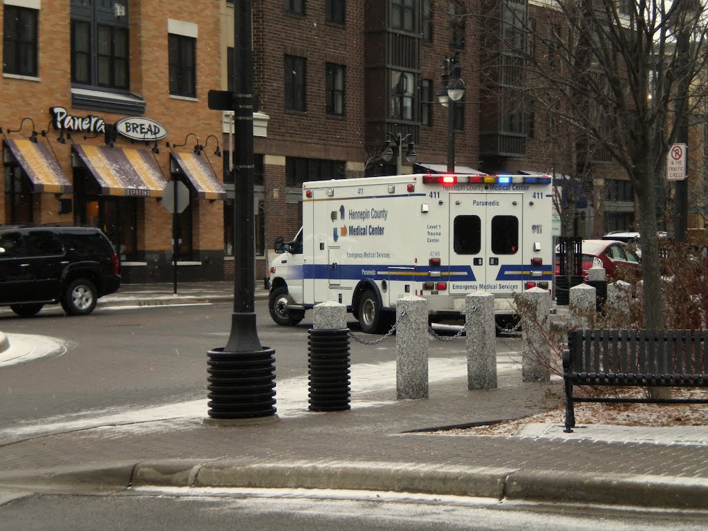 Ambulance, St Louis Park, MN, Сент-Луис-Парк