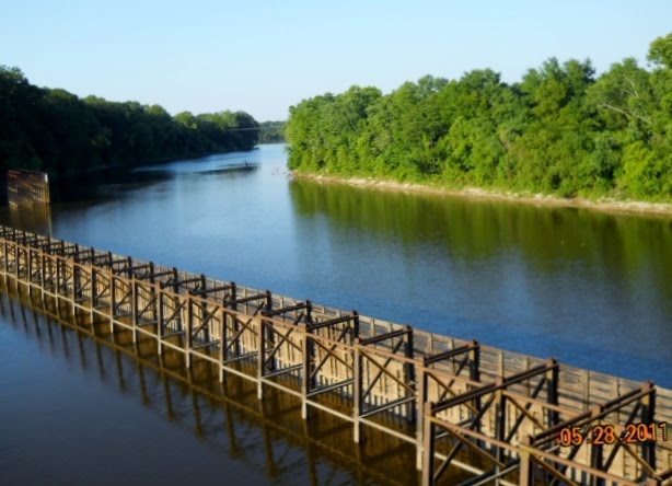 Pearl River, Mississippi, Бэй Спрингс