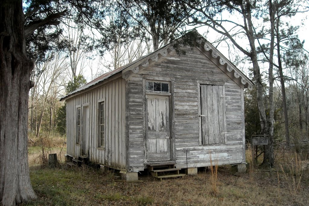 The Coffin Shop at Gainesville, AL (built ca. 1860, listed on the NRHP), Вест Поинт