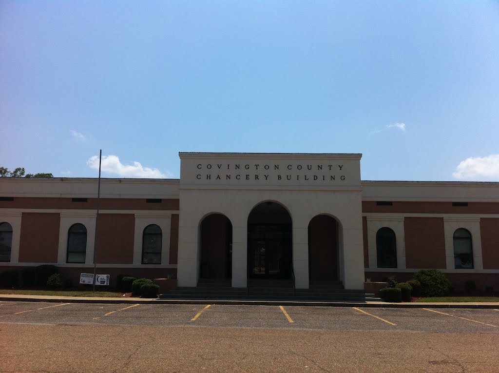 Covington County Chancery Building, Коллинс