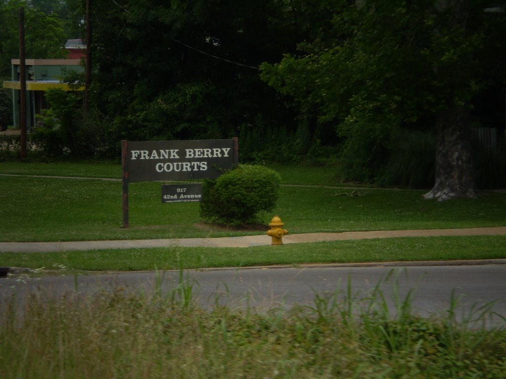 Frank Berry Housing Development....Meridian, MS, Меридиан