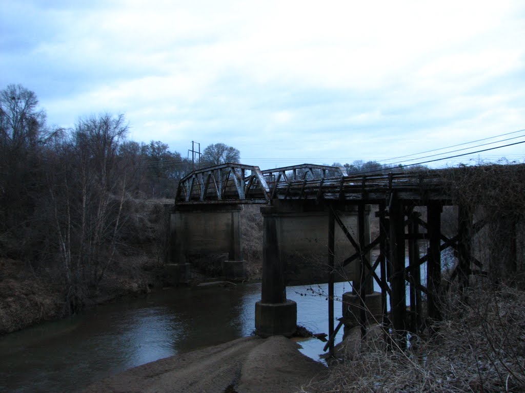 Abandoned Old Hwy 15 Bridge, Нью-Олбани