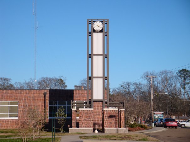 Clocktower at Pearl City Hall., Пирл