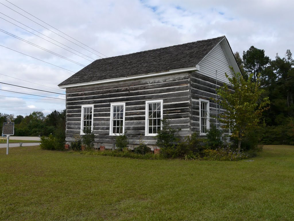 Andrews Chapel McIntosh, Alabama   One of the only remaining log cabin churches in Alabama, Хармони