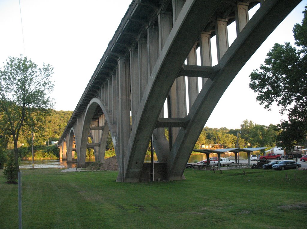 Route 76 bridge, Брансон