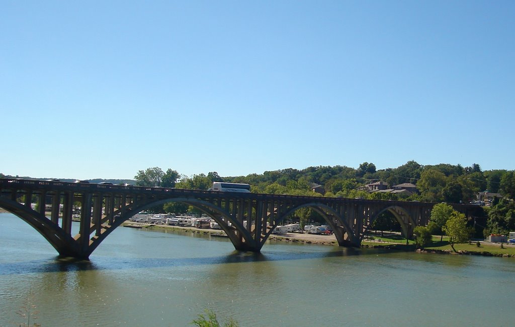 Taneycomo Bridge, Branson, MO, Брансон