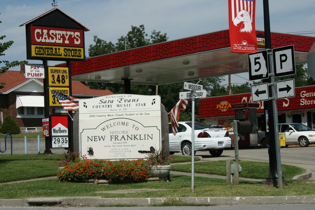 Welcome to New Franklin, Вебстер Гровес