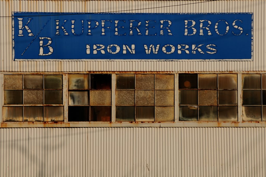 KB iron works, Дес Перес