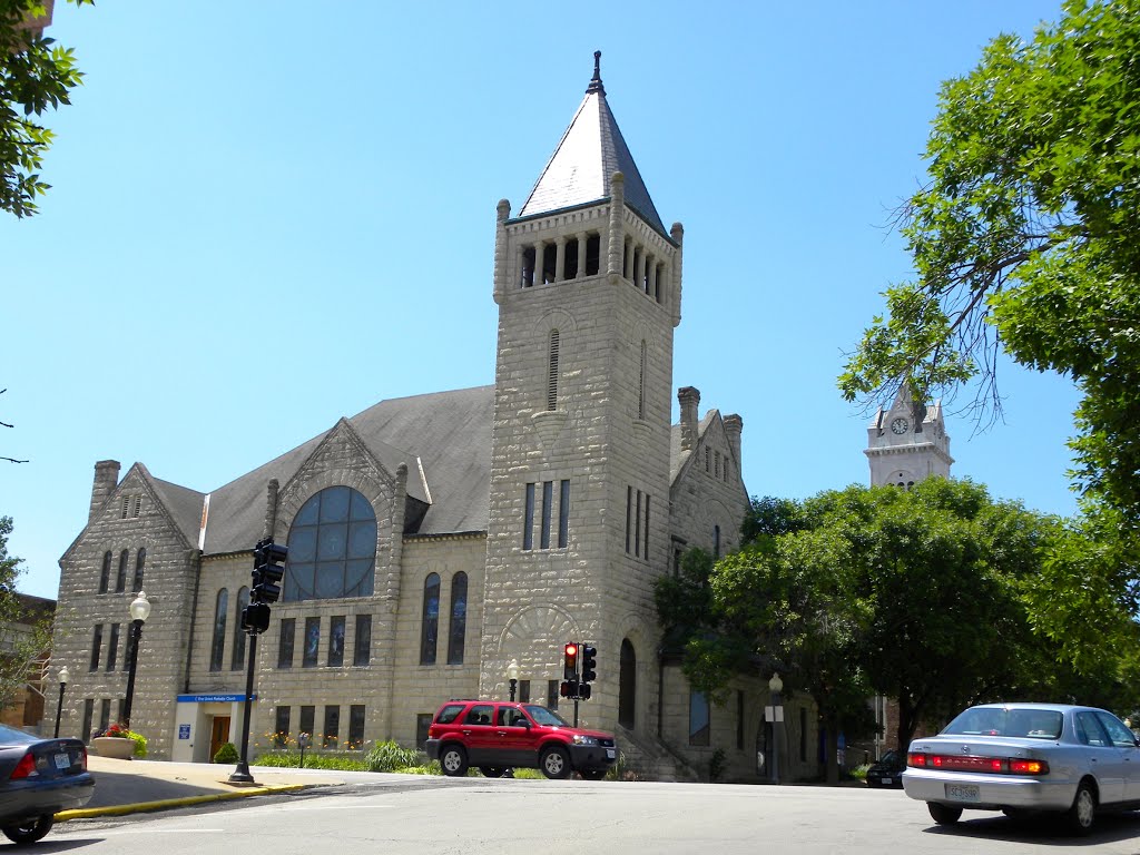 Фото First United Methodist Church - Jefferson City MO в городе Джефферсон-Сити...