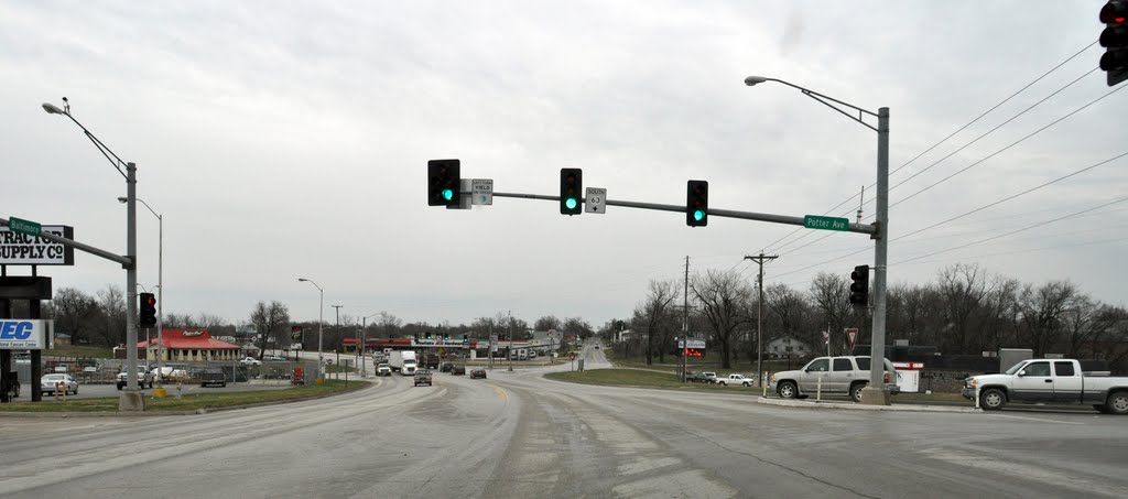 Potter Ave and Baltimore St intersection, Kirksville, Mo., Nov., 2010, Кирксвилл