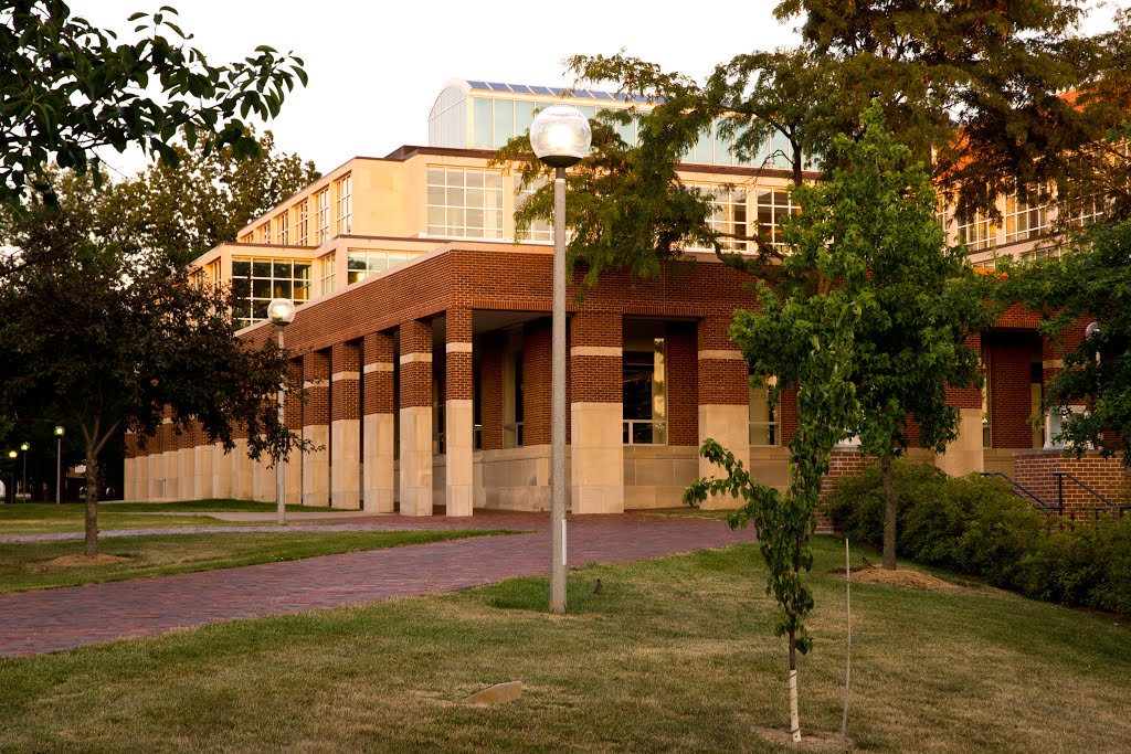 Truman State University Pickler Memorial Library, Кирксвилл