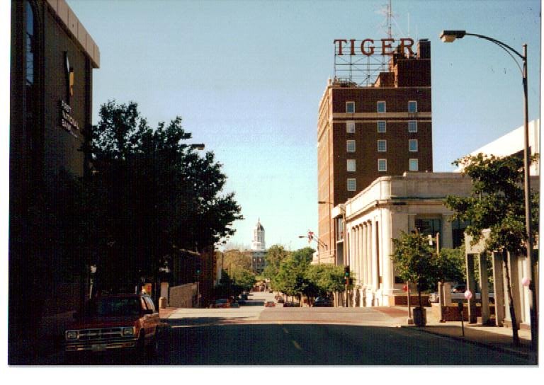 Tiger Hotel, S. 8th Street, Columbia, Missouri, Колумбия