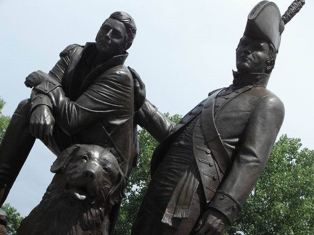 Statue of Lewis & Clark - St. Charles MO, Сант-Чарльз