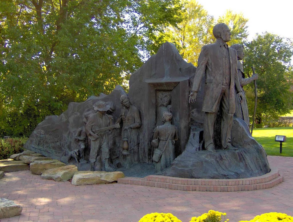 Underground Railroad Sculpture, GLCT, Баттл Крик