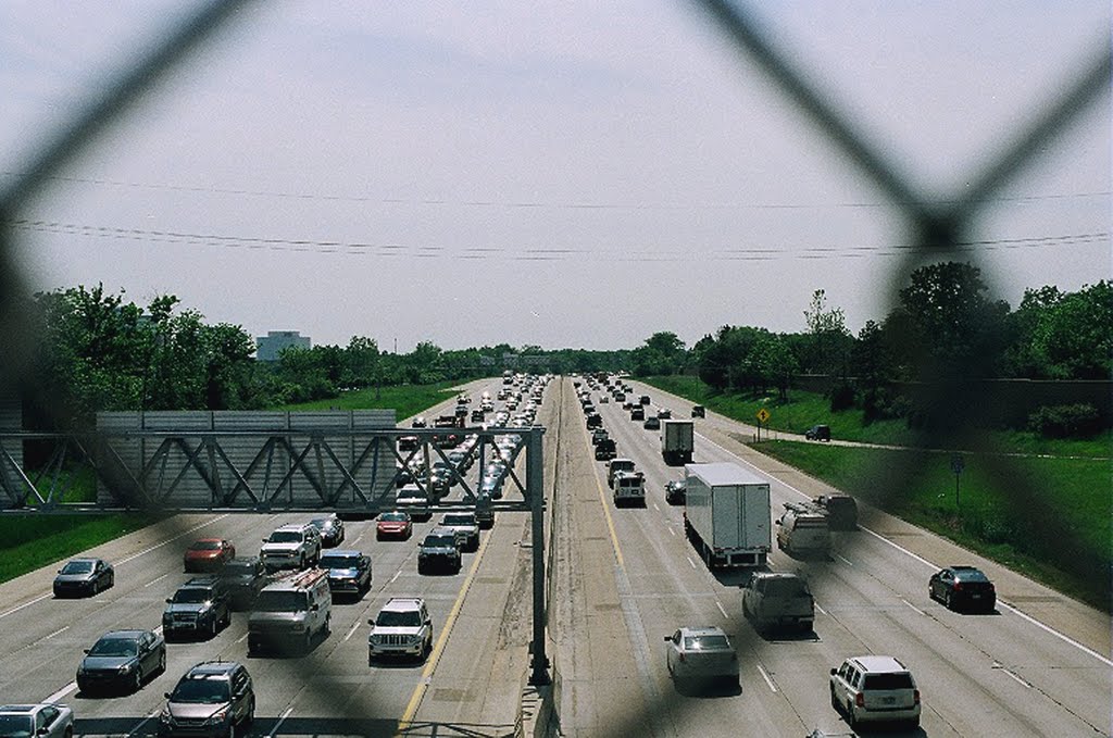 I-696 looking west from Franklin Rd bridge, Бингам-Фармс