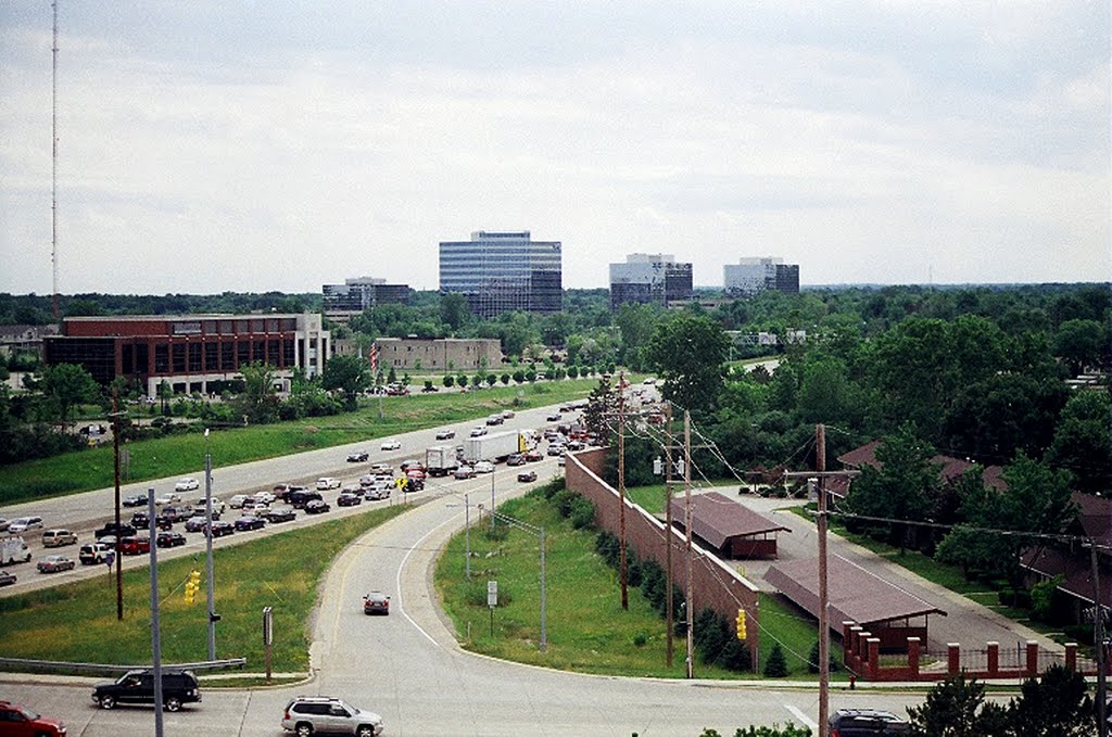 I-696 from Embassy Suites, Бингам-Фармс