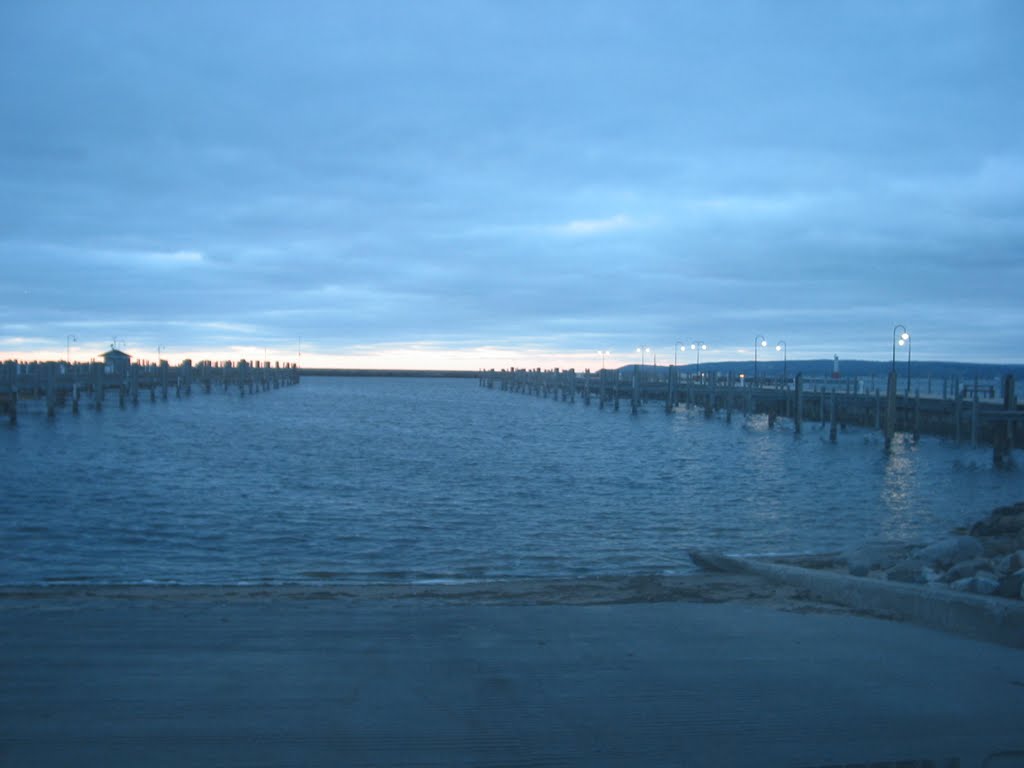 Lake Charlevoix, Бойн-Сити