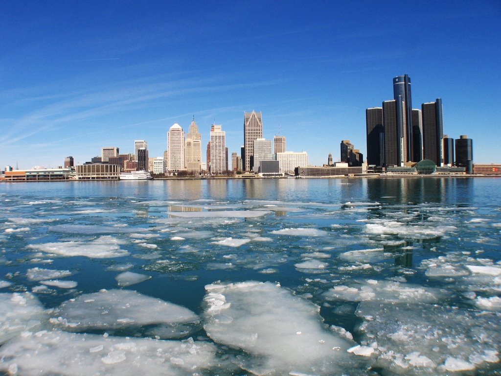 melting ice on the detroit river, Детройт