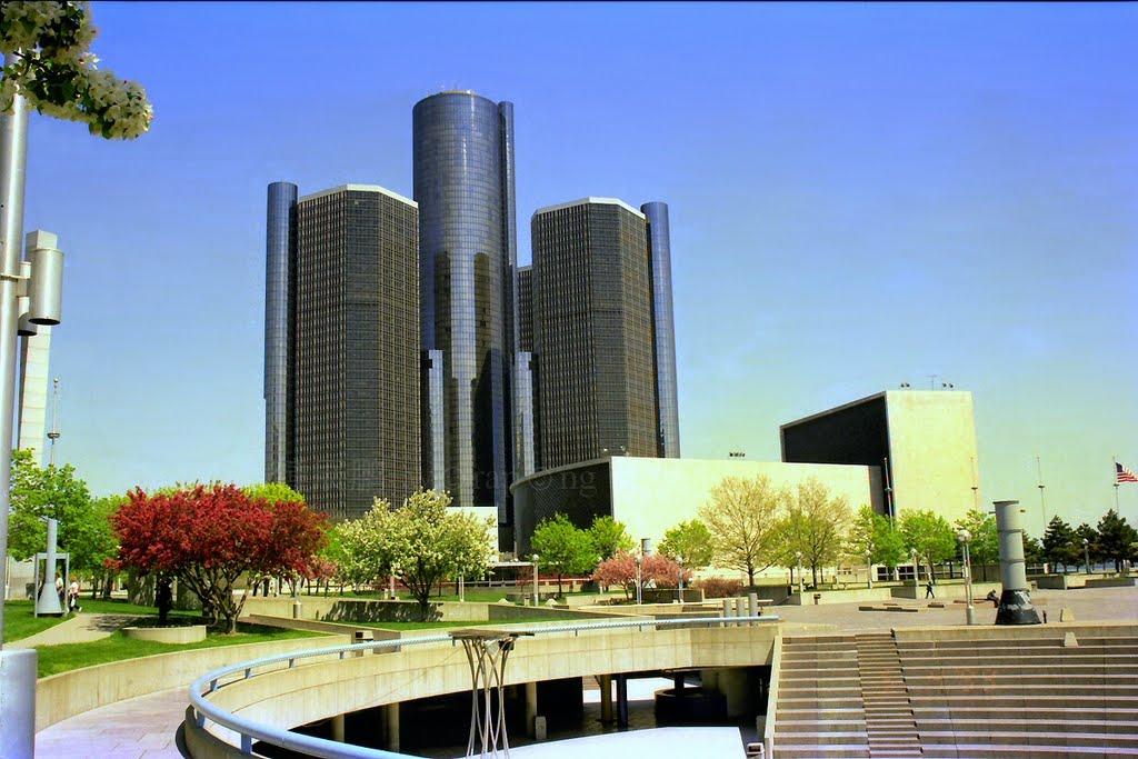 GM Renaissance Center ☺ 底特律通用汽車復興中心大廈 ☺ เรเนซองเซ็นเตอร์ เมืองดีทรอย มลรัฐมิชิแกน, Детройт