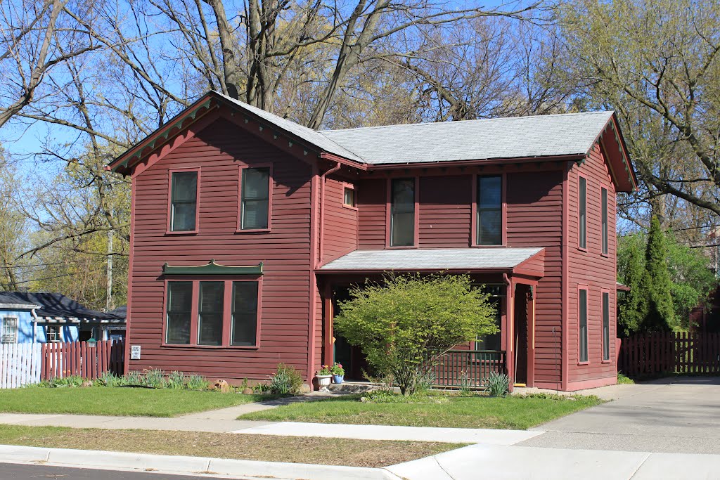 Historic House, (c. 1860), 309 East Cross Street, Ypsilanti, Michigan, Ипсиланти