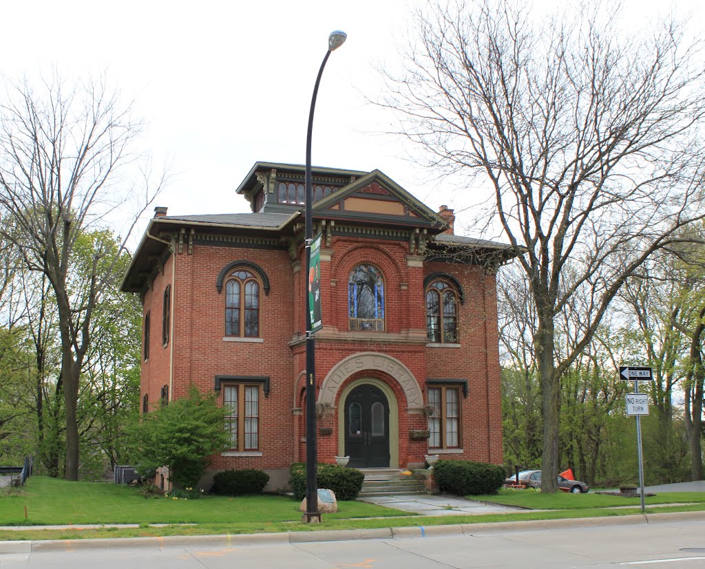 Ladies Library Historic Structure, (1858), 130 North Huron, Ypsilanti, Michigan, Ипсиланти