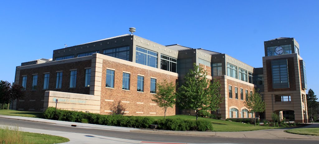 Bruce T. Halle Library, Eastern Michigan University, Ypsilanti, Michigan, Ипсиланти