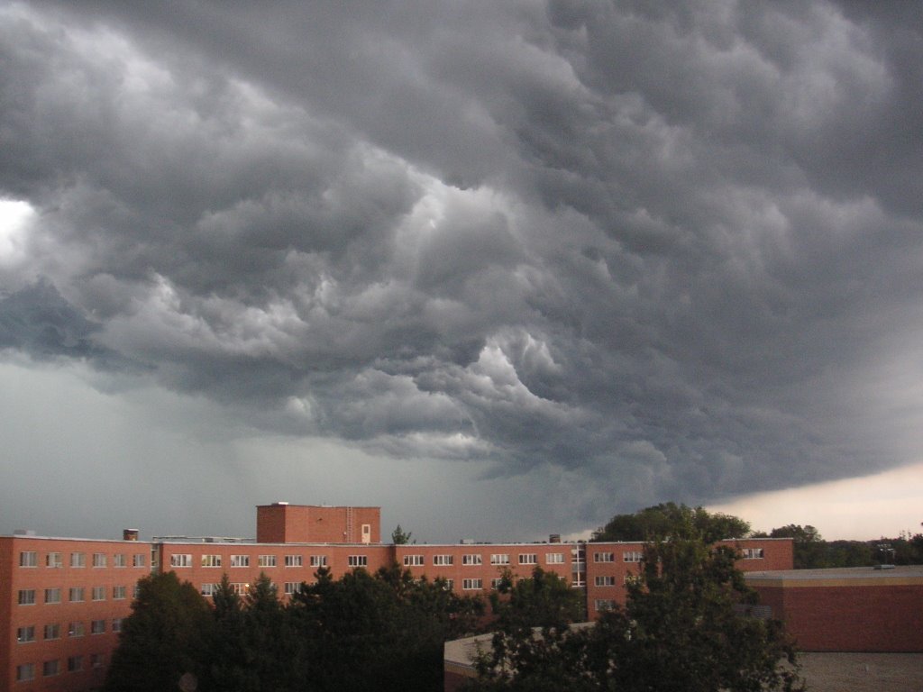 Storm over Michigan State University, Ист-Лансинг