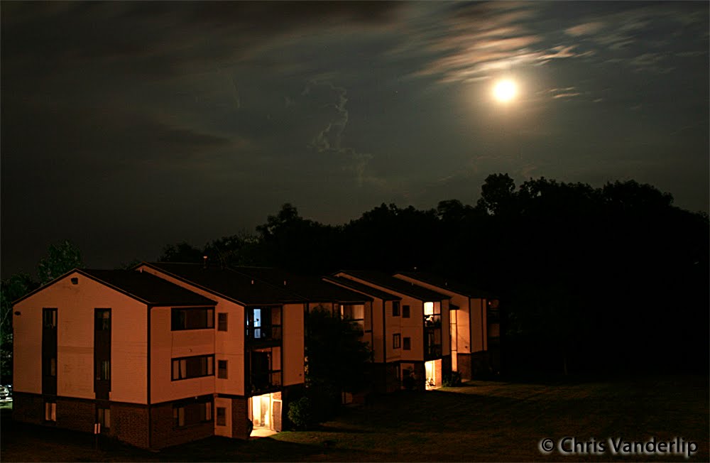 Moon over Breton East/Ashton Woods, 9-2006, Кентвуд