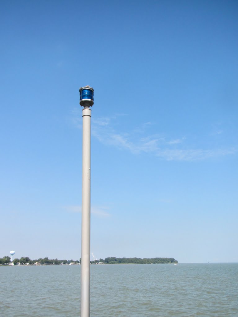 Luna Pier south pier beacon, Луна-Пир