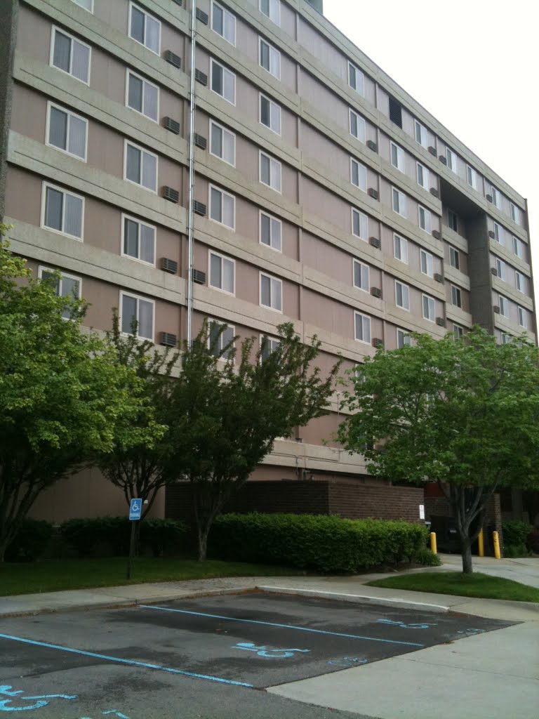 New Horizon Cooperative Apartment complex- Madison Heights, MI, Мадисон-Хейтс