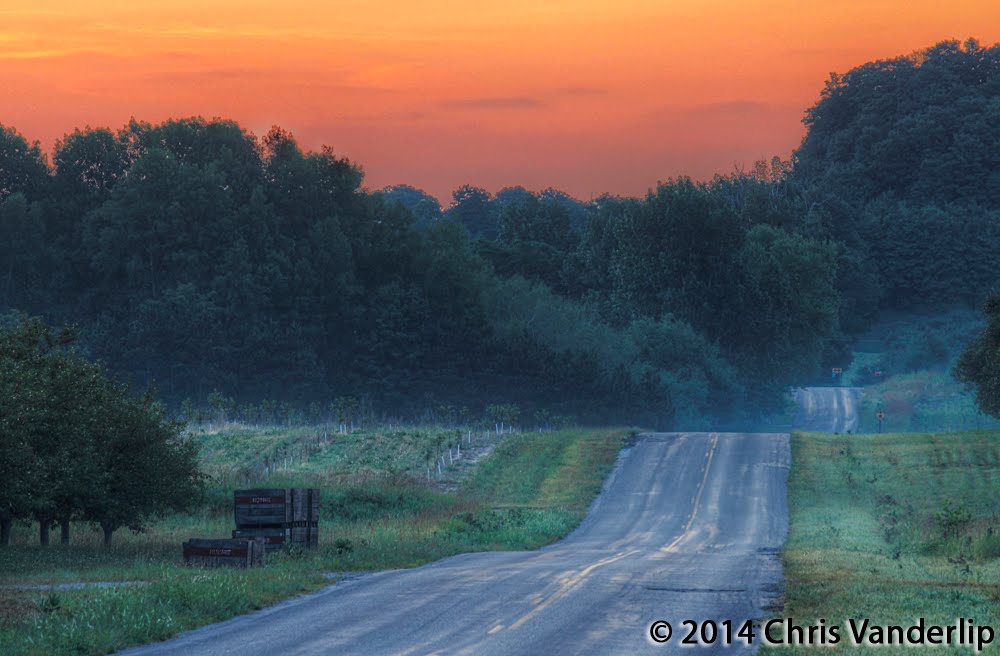 Eitzen Road at Dawn, Мускегон