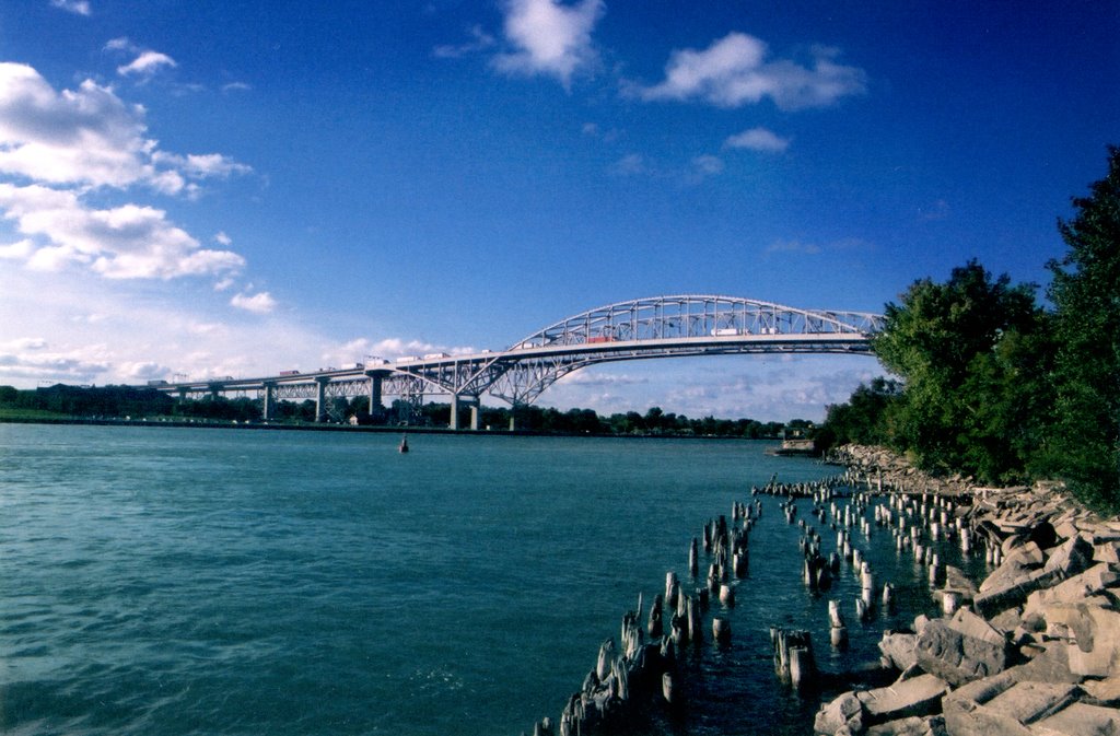 St. Clair River & Blue Water Bridges, Порт-Гурон
