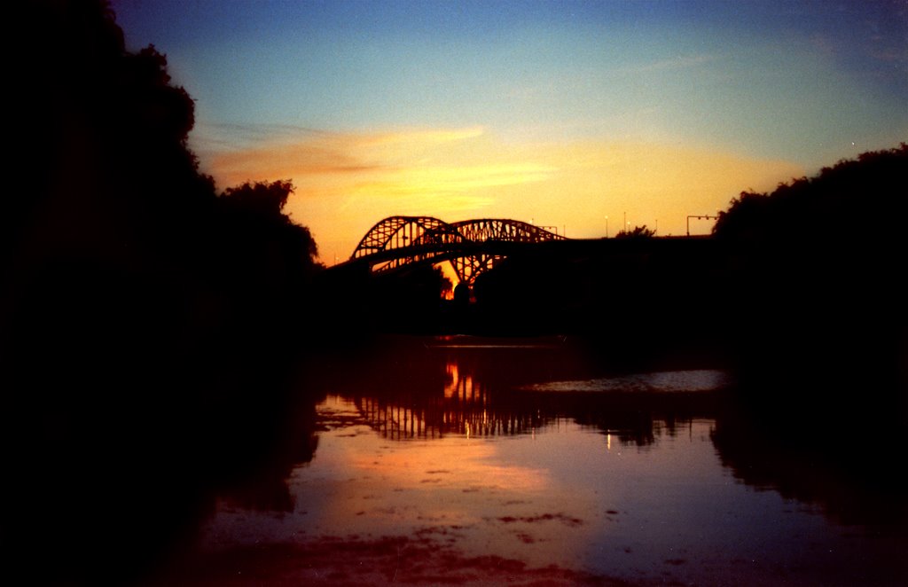 Bridge Sunset, Порт-Гурон