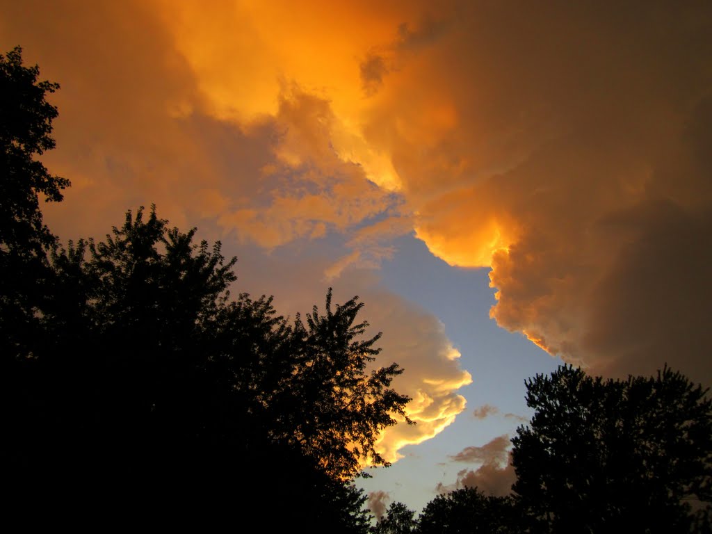 Sunset Thunderstorm, Редфорд