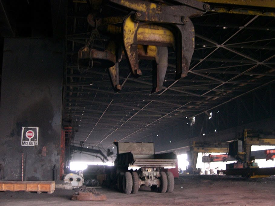 slab storage blg, McLouth Steel, c.2006, Саутгейт