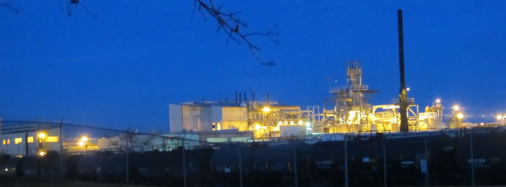 BASF at dusk, Саутгейт