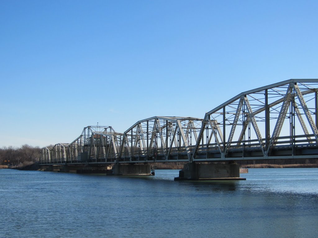 Grand Isle Toll Bridge, Саутгейт