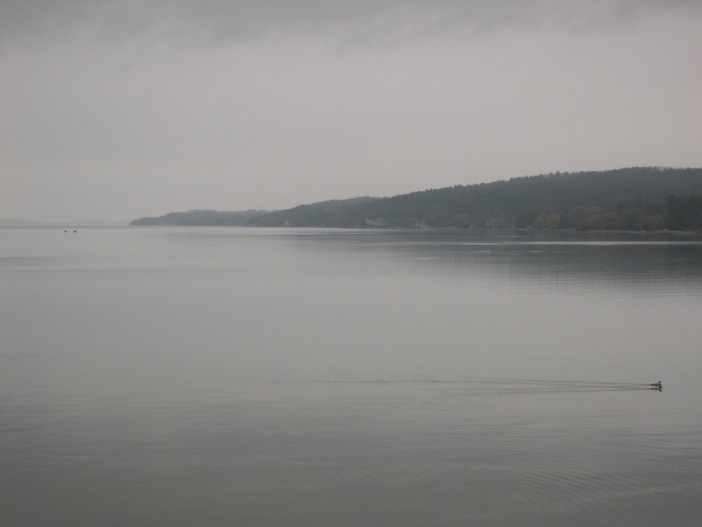 Misty morning in Traverse City -- from the Bayshore Resort, Траверс-Сити